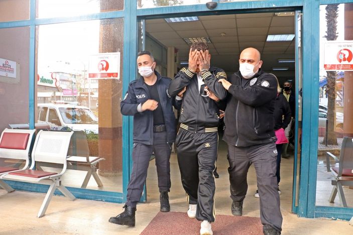 i Antalya'da ‘krize girdim’ yalanıyla sürücüleri gasbetti