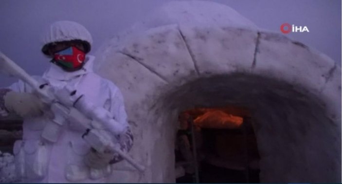Türkiye-Azerbaycan askerleri Kış 2021 Tatbikatı kapsamında iglo evlerde