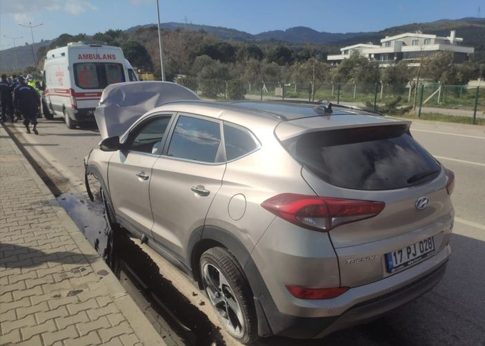 Çanakkale'de trafik kazası: 6 yaralı