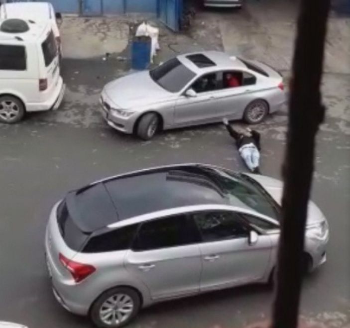 i Esenyurt'ta çıkan silahlı kavgada polis memuru yaralandı