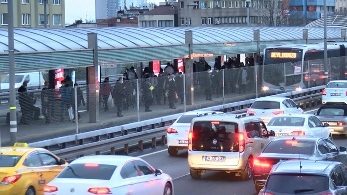 İstanbul’da trafik yoğunluğu başladı