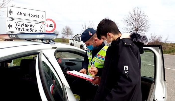 i Tekirdağ'da kısıtlamayı ihlal eden genç cezadan kaçamadı