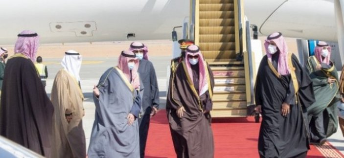 Katar, Suudi Arabistan ile ticari faaliyetin yeniden başladığını duyurdu