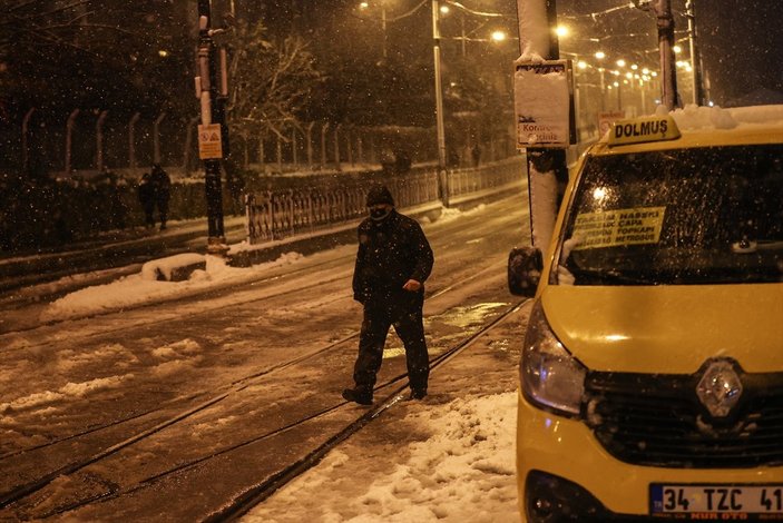 İstanbul'da haftanın ilk iş gününde trafik sakin seyrediyor