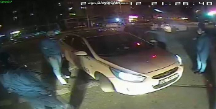 Çekmeköy'de, taksi şoförü otobüs şoförünü darbetti