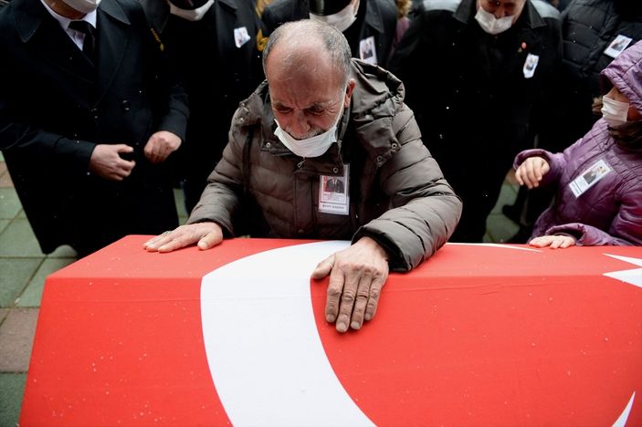 Türkiye yasta: Şehitlerimizi uğurluyoruz