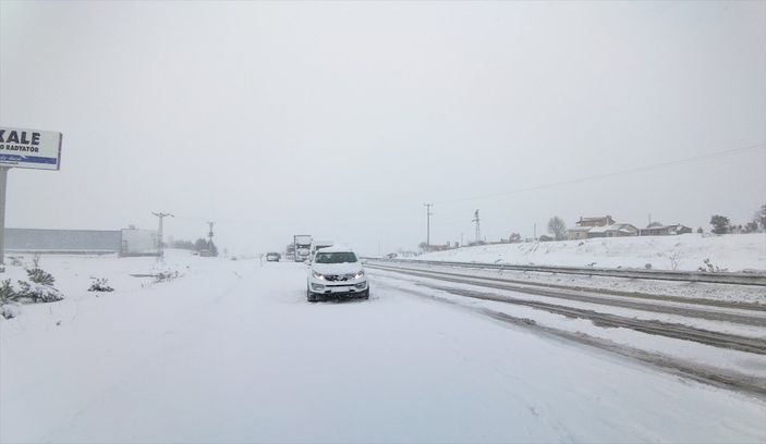 Bursa-Yalova kara yolu, ağır taşıtların geçişine kapatıldı