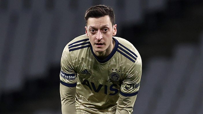 Fenerbahçe'de yeni lider Mesut Özil