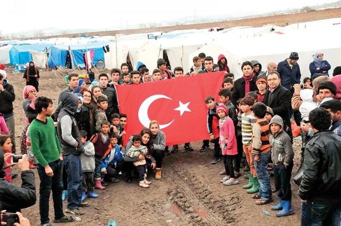 New York Times: Milyonlarca Suriyeliye yardım eden tek ülke Türkiye