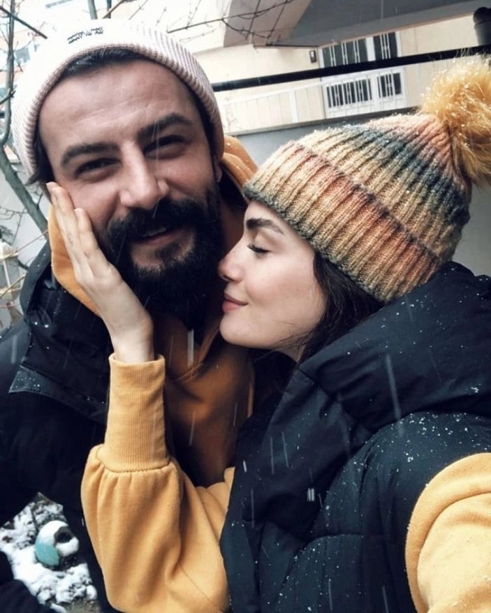 Özge Yağız ve Gökberk Demirci'den romantik paylaşım