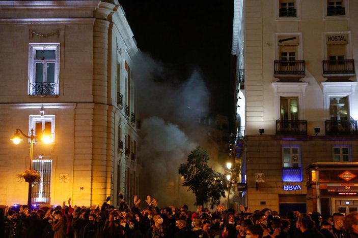 İspanya'daki protestolar ülke geneline yayıldı