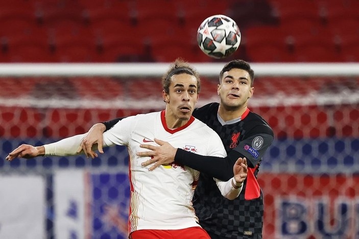 Ozan Kabak, Şampiyonlar Ligi'nde haftanın 11'ine seçildi