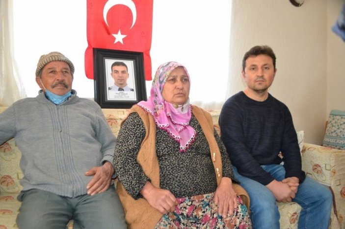 Gara şehidi polisin ailesi PKK'nın çirkin propagandasını anlattı