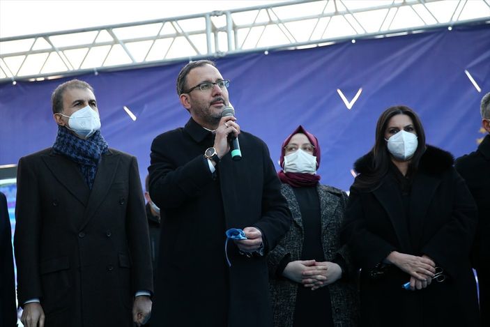Yeni Adana Stadı açıldı