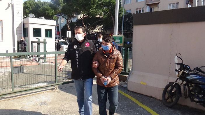 d Çanakkale'de ev soyup, Uludağ'a tatile gittiler