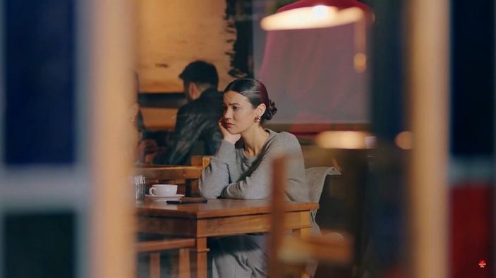 Kırmızı Oda Nazlı karakteri kimdir, hikayesi nedir? Pınar Deniz kimdir? Pınar Deniz hayatı ve biyografisi..