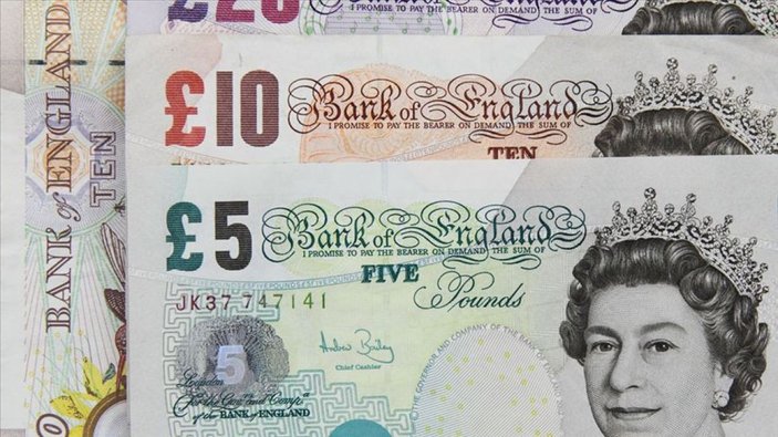 İngiltere'de 28 yılın ardından en yüksek kamu borçlanması kaydedildi