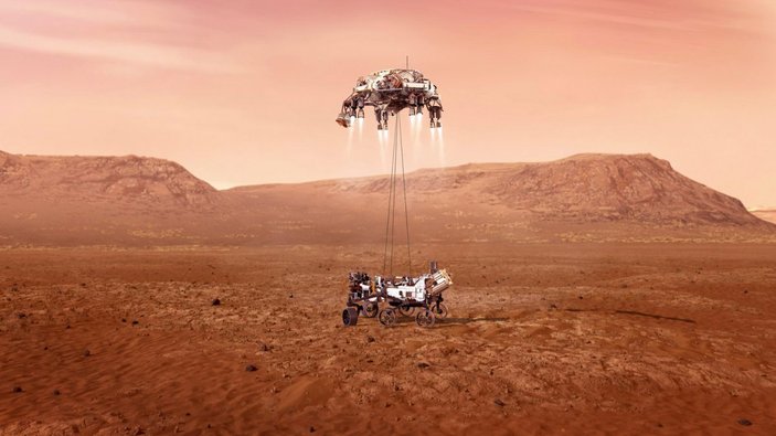 NASA kaşifi Mars'a indi