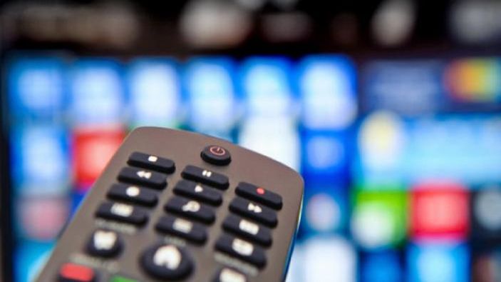 Bugün televizyonda neler, hangi diziler var? 19 Şubat Cuma TV yayın akışı..