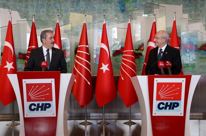 Destici HDP'yi yerden yere vururken, Kılıçdaroğlu dinledi