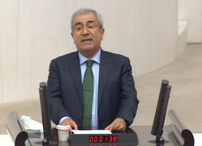 İmam Taşçıer, Meclis'te Kürtçe konuşma yaptı