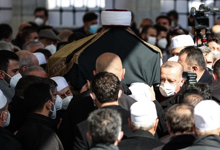Cumhurbaşkanı Erdoğan, Emin Saraç'ın cenaze törenine katıldı