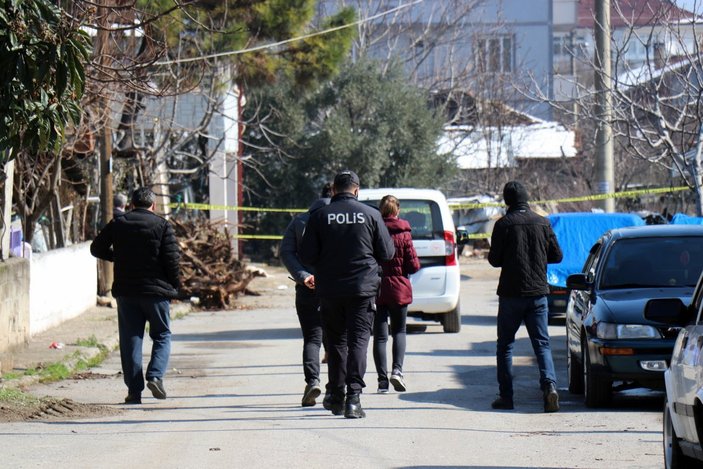 Sakarya'da akraba ziyareti korona getirdi: 7 evde 33 kişi karantinada