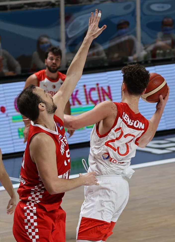Milli basketbolcu Alperen Şengün: Avrupa Şampiyonası'nı kazanabiliriz