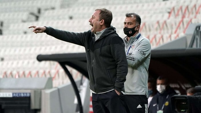 Sergen Yalçın, Beşiktaş'ın yeni sözleşme teklifini kabul etti