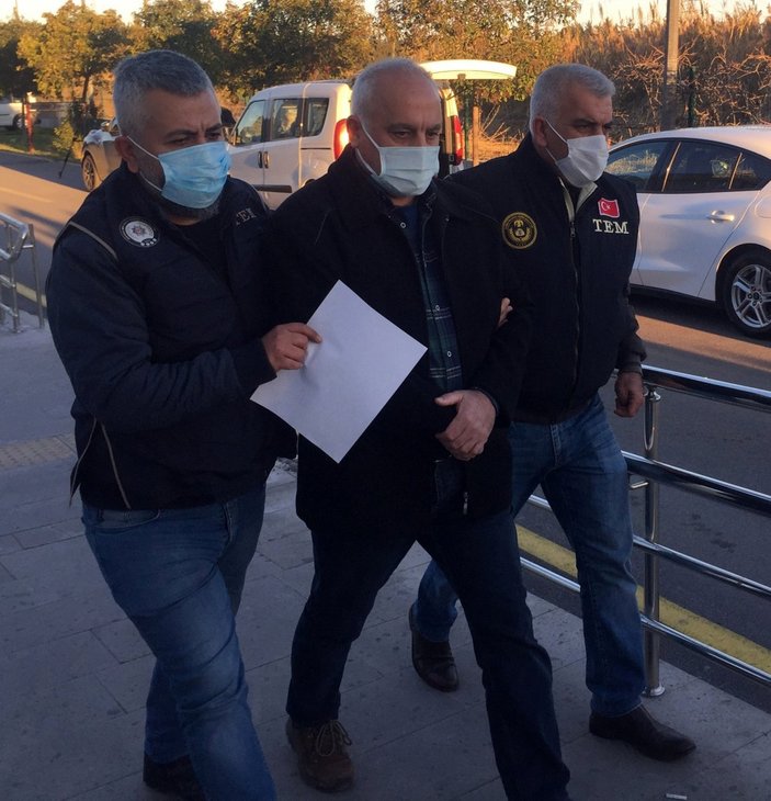 Adana'da FETÖ'nün TSK'daki mahrem imamları yakalandı