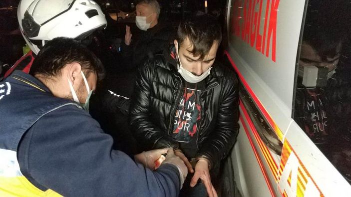 Samsun'da 5 lira için bıçaklı saldırı