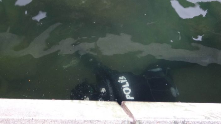 i Samsun’da göle atılan silah polisi harekete geçirdi