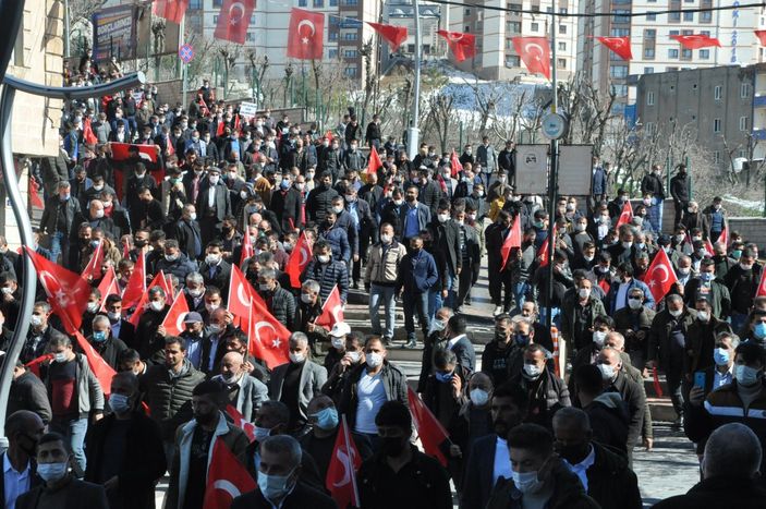 Şırnak’ta Gara katliamına tepki yürüyüşü yapıldı