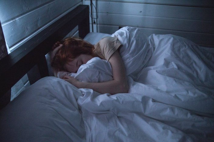 Uyku (Gece) terörü nedir, belirtileri nelerdir? Uyku terörü nasıl geçer?