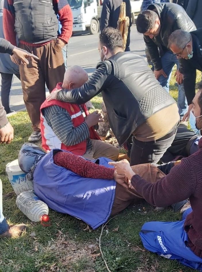 i Gaziantep'te takla atan araçtaki 3 kişi yaralandı