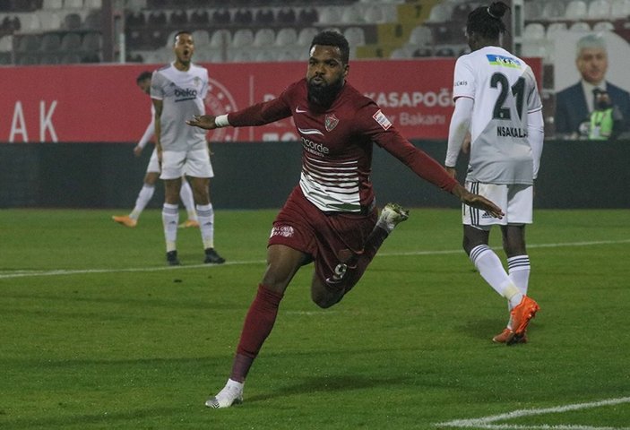 Boupendza'nın Krasnodar'a transferi gerçekleşmedi