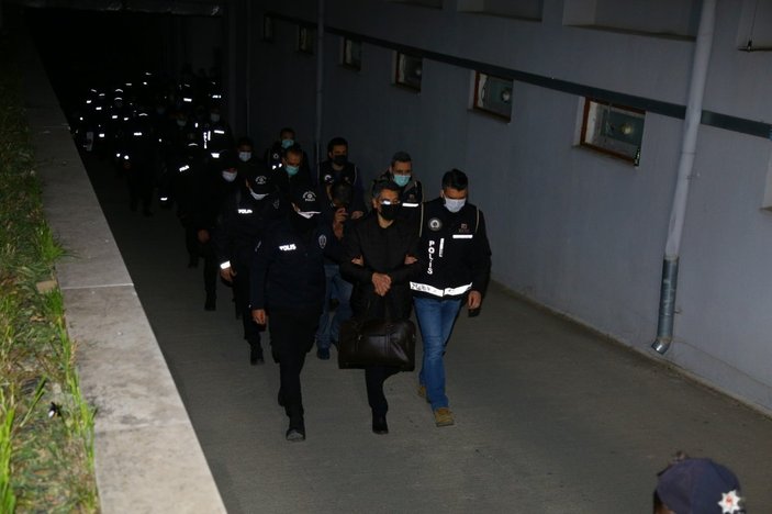 Adana merkezli 11 ilde rüşvet operasyonu: 18 tutuklama