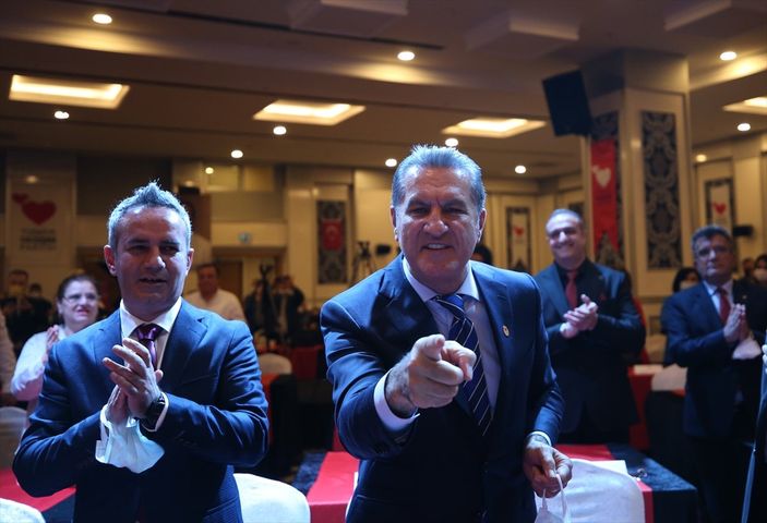 a Mustafa Sarıgül'ün hedefinde CHP var