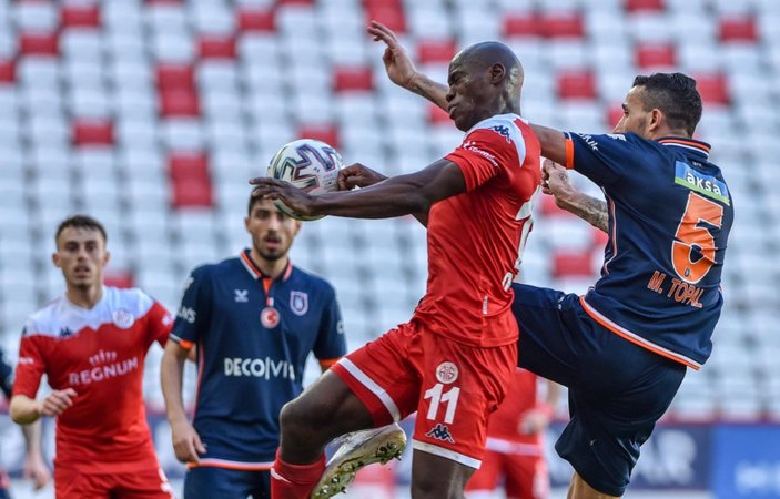 Antalyaspor-Başakşehir maçına dünya basınından eleştiri