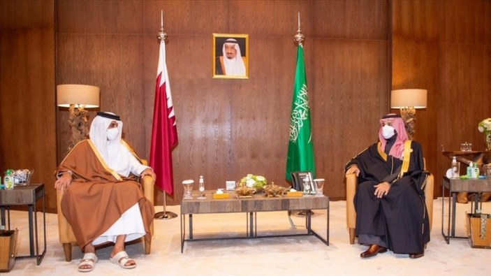 Katar Emiri Al Sani: Suudi Arabistan'ın güvenlik ve istikrarını destekliyoruz