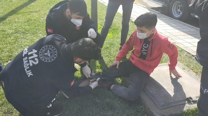 Sultangazi'de kısıtlama saatlerinde bacağından bıçaklandı