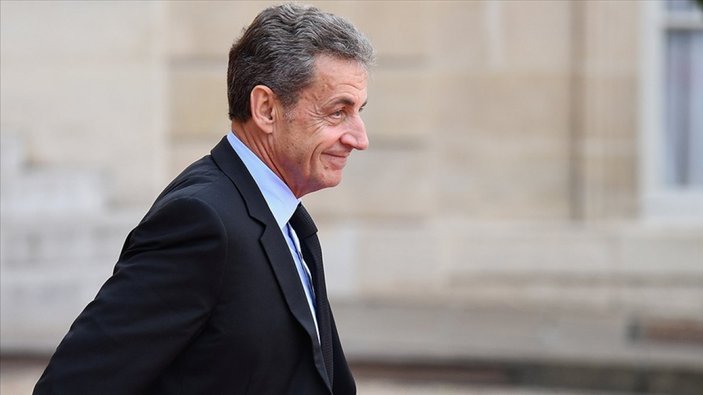 Nicolas Sarkozy, 3 yıl hapis cezasına çarptırıldı