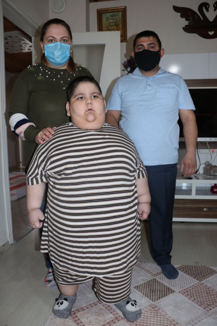 Samsun'da 5 yaşındaki çocuk 90 kiloya ulaştı