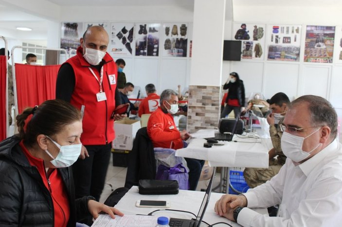 Karabük'te 606 Mehmetçik, Kızılay'a kan verdi