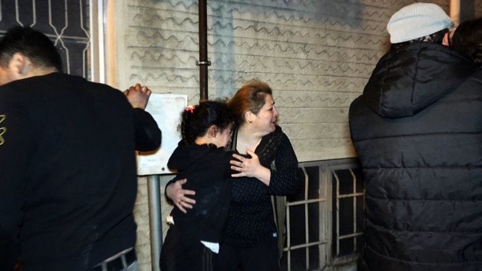 Bursa’da can pazarı: Evde çıkan yangından 4’ü çocuk 8 kişi kurtarıldı
