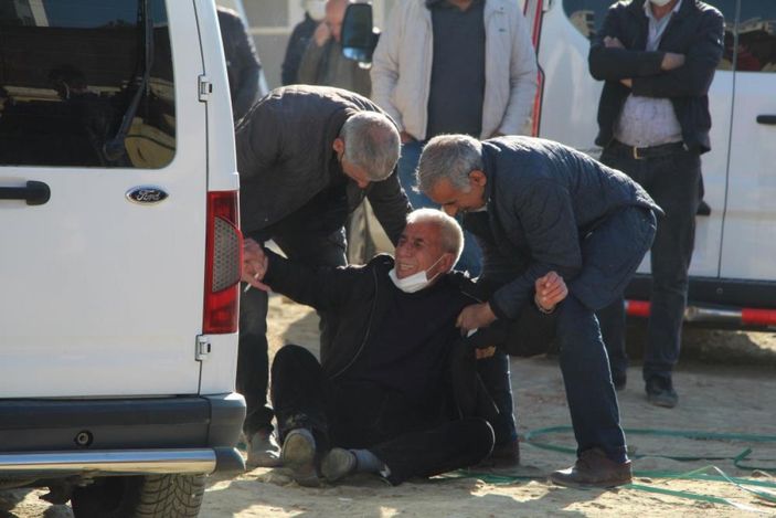 i Denizli'de 2 kardeşini inşaatta öldürüp kaçtı