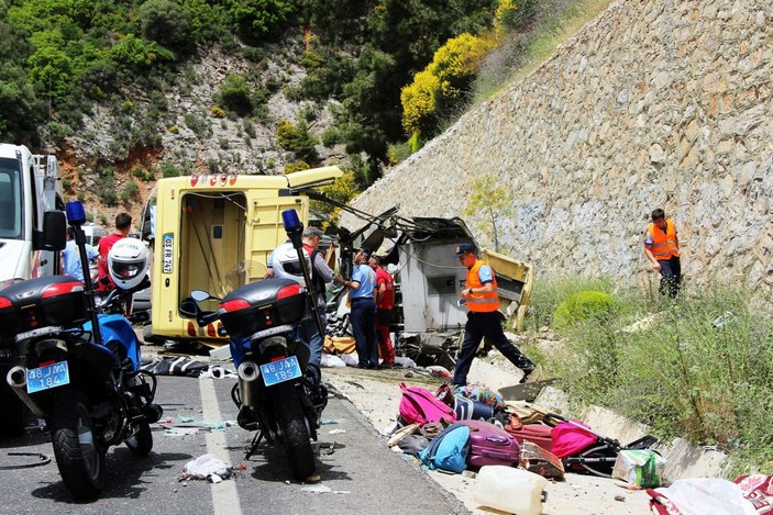 İzmir’de 24 kişinin ölümüne sebep olan kazanın davası sonuçlandı: 18 yıl hapis