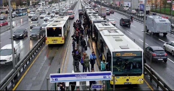 İstanbul’da toplu taşımadaki yaş sınırlaması kalktı mı, ne zaman kalkacak?