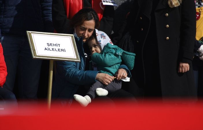 Elazığ'da şehitler için tören