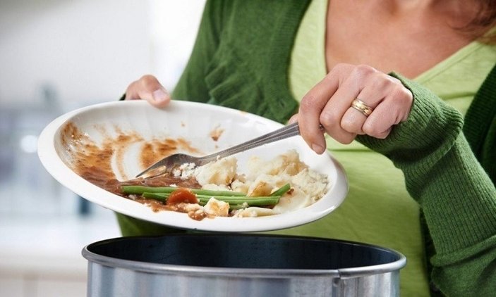 Türkiye'de her yıl 7,7 milyon ton yiyecek çöpe atılıyor